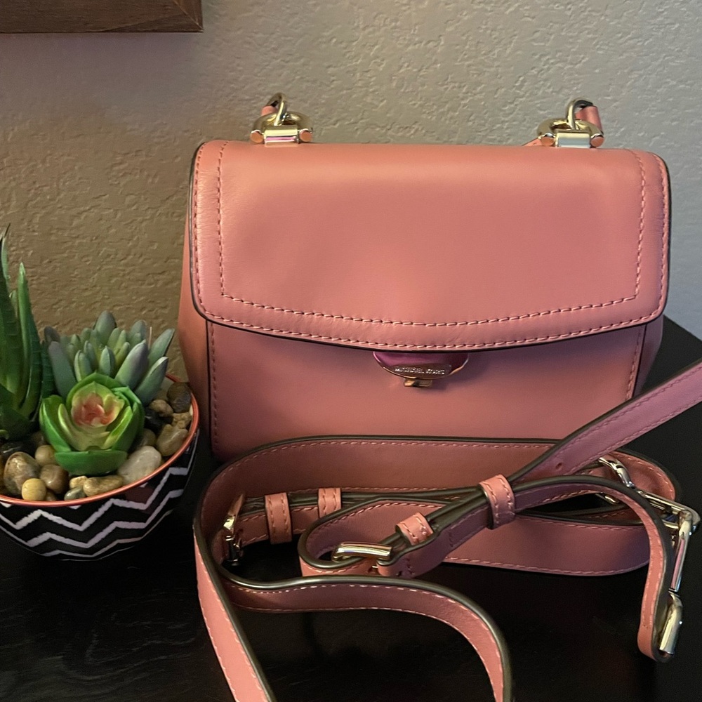 Authentic Michael Kors Crossbody